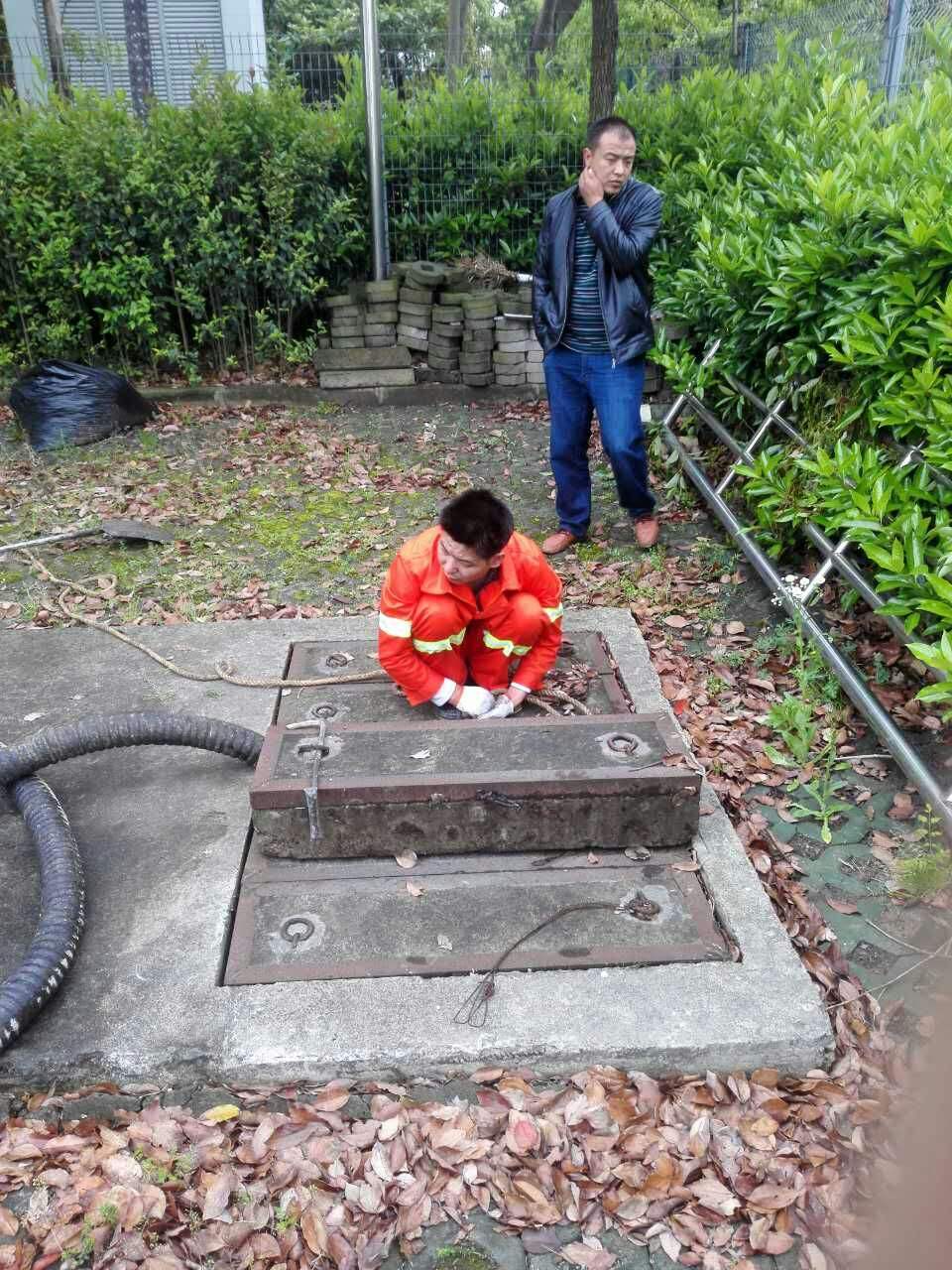 六弓乡吸污抽粪